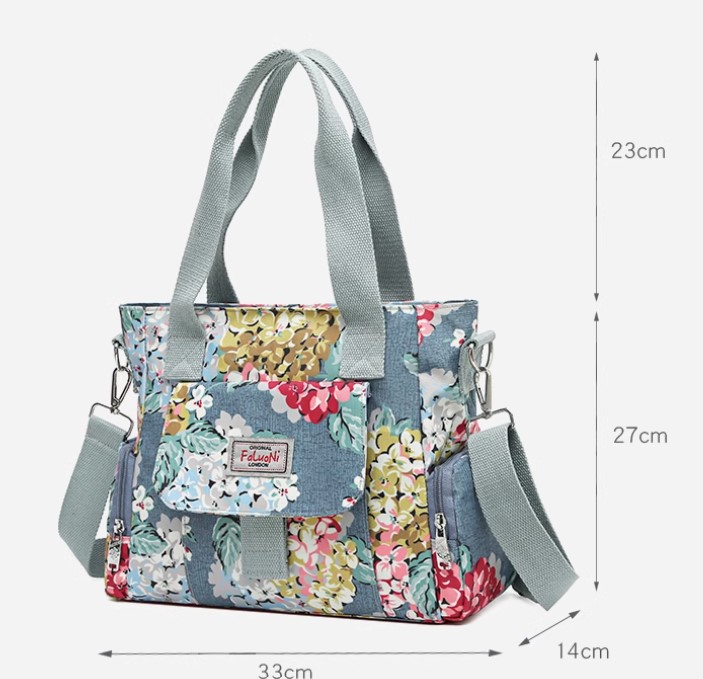 กระเป๋าสะพาย ลายดอกไม้ กระเป๋าแฟชั่น กระเป๋าสะพายข้าง กระเป๋าถือ ผ้าไนลอน กันน้ำ ดีไซน์ เก๋ แยก 3 ช่อง 622387