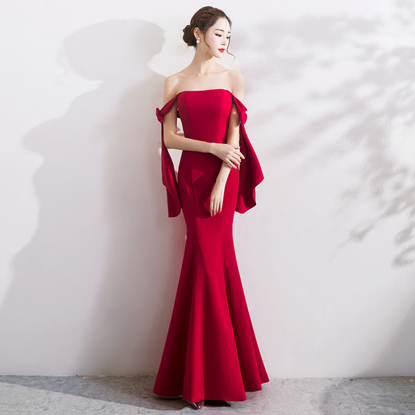 ชุดราตรี ชุดราตรีสวยหรู แบบ ทันสมัย Evening dress