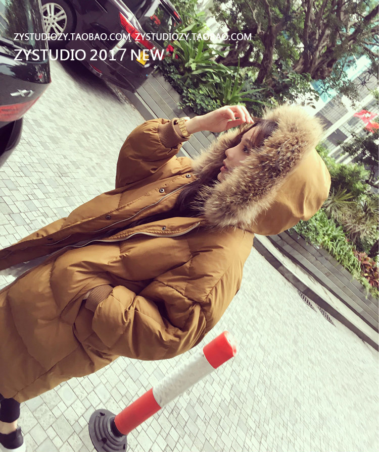 เสื้อกันหนาวฮู้ดดี้ แต่งเฟอร์หนาฟู งานเกรดดีเหมือนแบบ อุ่นมากกกก หิมะก็เอาอยู่ (ถอดขนได้)