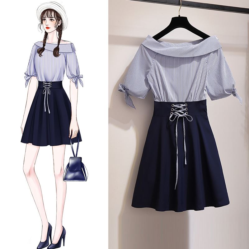 Dress4617 เดรสปาดไหล่ลายริ้วเล็กสีฟ้าขาวตัดต่อกระโปรงผ้าซาร่าสีพื้นกรม แขนสามส่วนผูกโบว์ เอวแต่งเชือกผูก