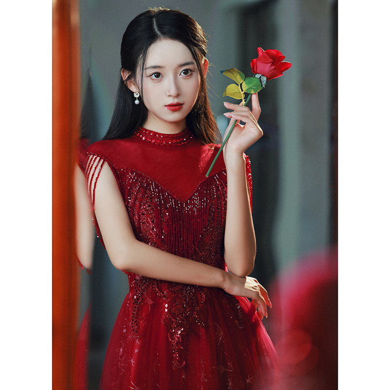 ชุดราตรี ชุดราตรีสวยหรู แบบ ทันสมัย Evening dress