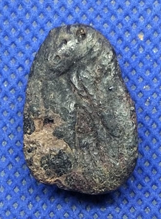 พระปิดตาพ่อชมวัดดอนกอก เพชรบุรี