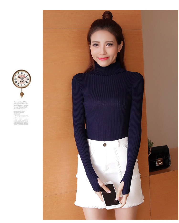 สีกรมท่า : เสื้อสเวตเตอร์ ไหมพรมคอเต่าพับได้ ผ้าร่อง ยืดได้เยอะ หุ้มถึงมือ พร้อมส่ง