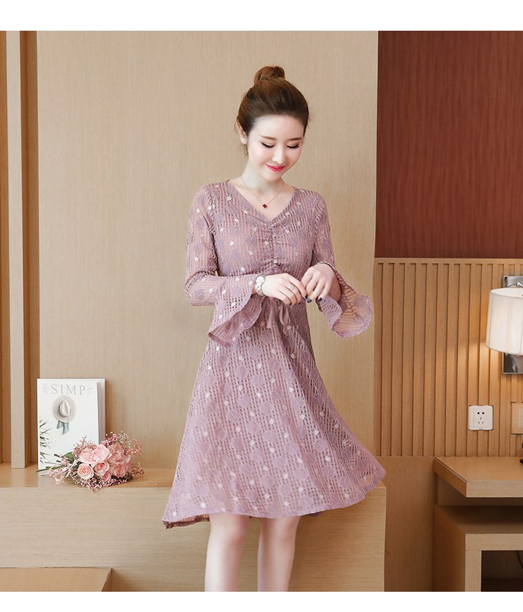 Dress4503 เดรสยาวลูกไม้ทรงสวย แขนยาวแต่งระบาย มีเชือกรูดกลางอกเก๋ๆ ดูมีดีเทล ผ้าลูกไม้เนื้อดีหนาสวยเกรดพรีเมียม งานดีผ้าสวยเหมือนราคาหลักพัน