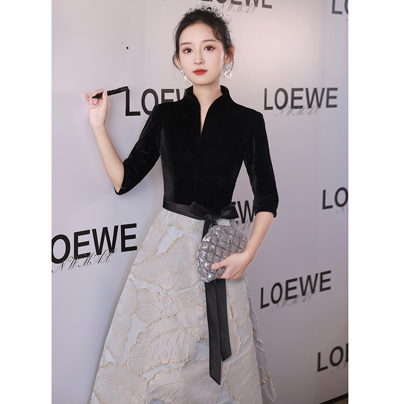 ชุดราตรี ชุดราตรีสวยหรู แบบ ทันสมัย Evening dress