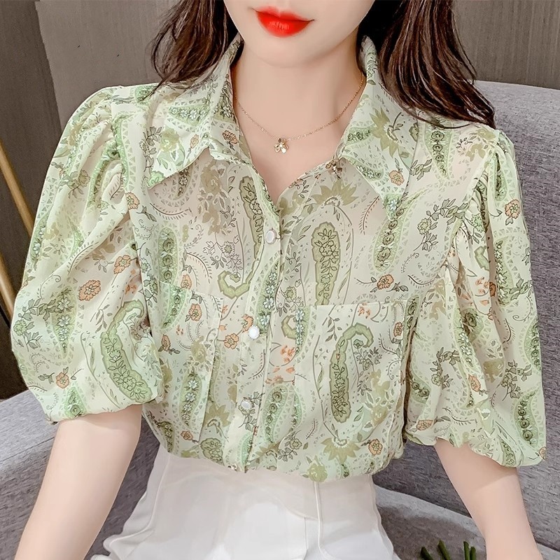 เสื้อเชิ้ตผู้หญิงใส่ทํางาน 390 บาทต่อชิ้น ฟรีค่าจัดส่ง