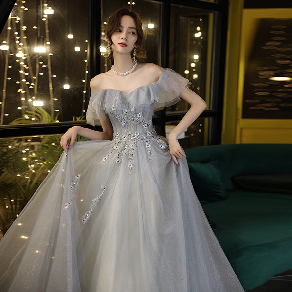 ชุดราตรี ชุดราตรีสวยหรู แบบ ทันสมัย Evening dress