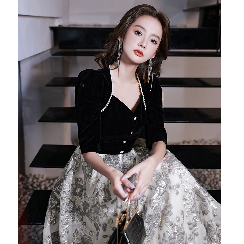 ชุดราตรี ชุดราตรีสวยหรู แบบ ทันสมัย Evening dress