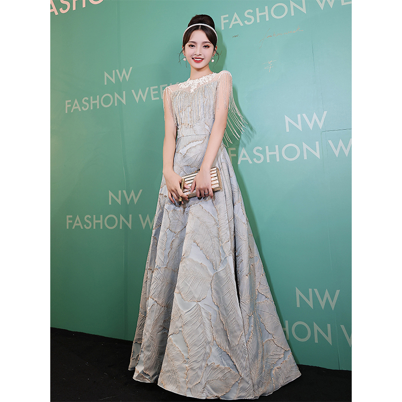ชุดราตรี ชุดราตรีสวยหรู แบบ ทันสมัย Evening dress