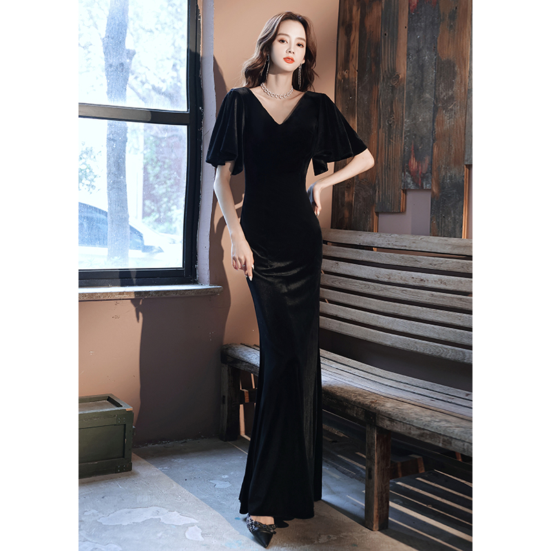 ชุดราตรี ชุดราตรีสวยหรู แบบ ทันสมัย Evening dress