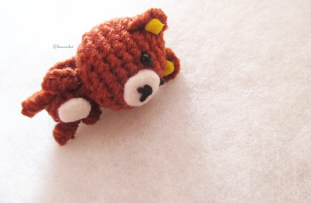 ที่เก็บสายหูฟัง/สายรัดเข็มขัดถักโครเชต์ earbud cord wrap crochet