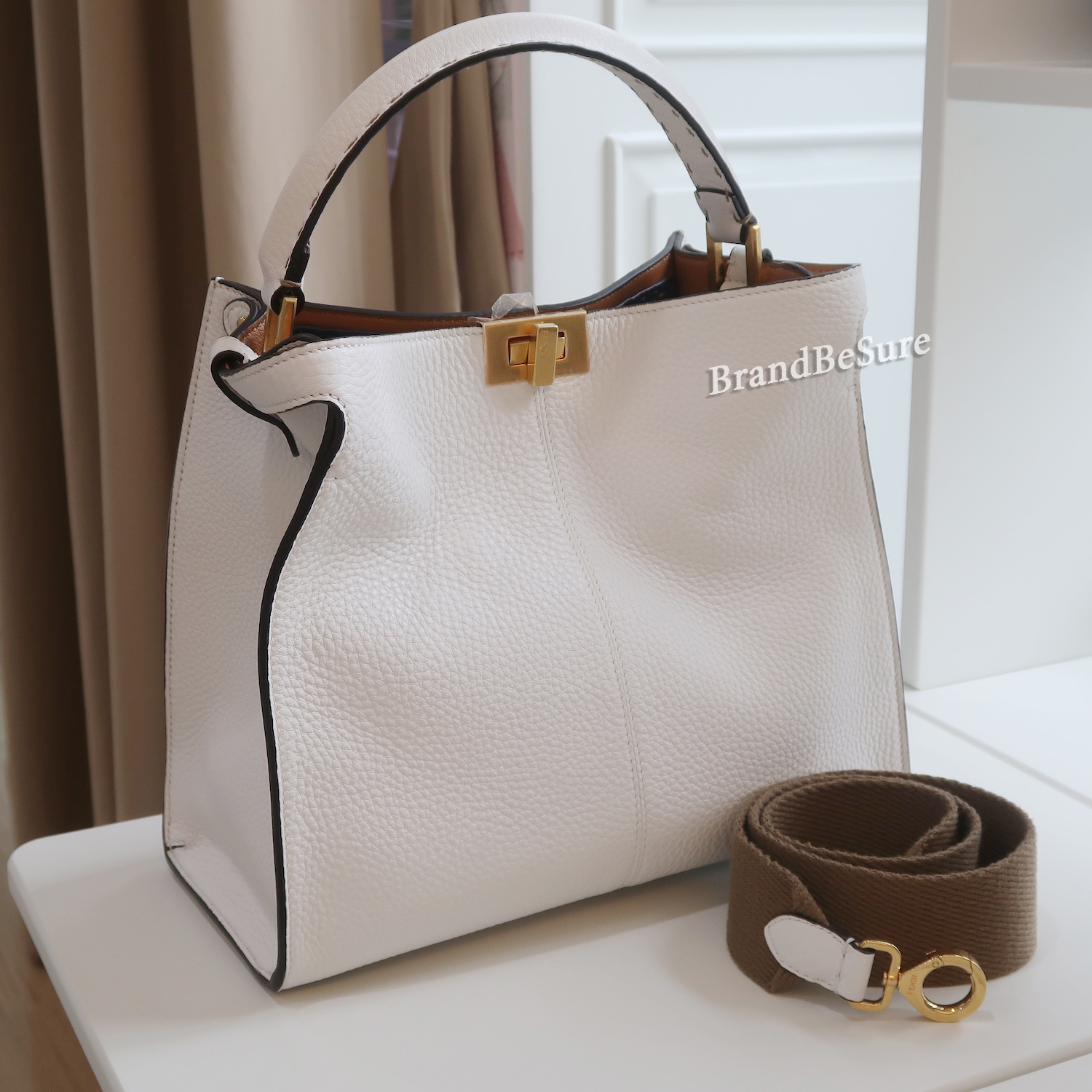 Fendi White Grained Calfskin X-Lite Peekaboo Medium GHW