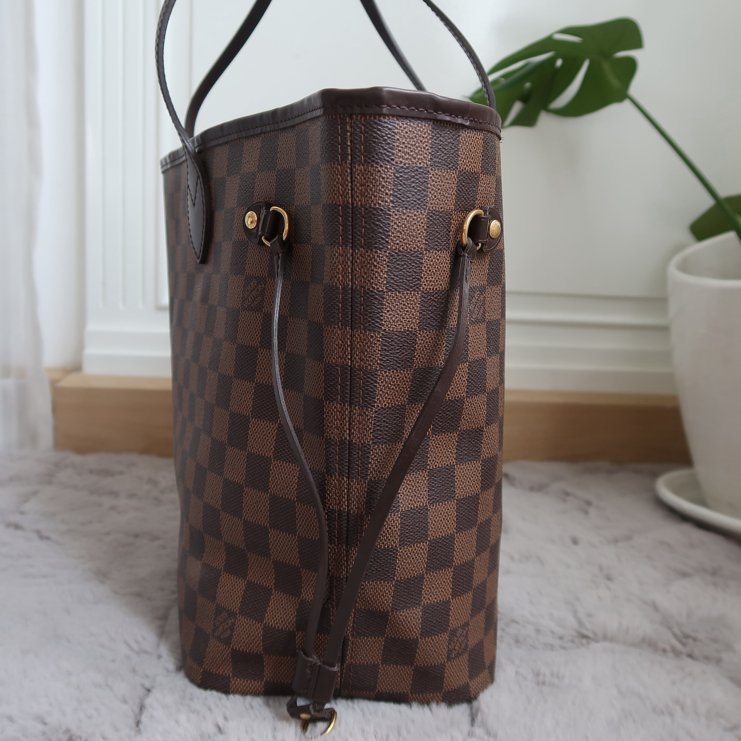 Louis Vuitton Damier Ebene Neverfull MM