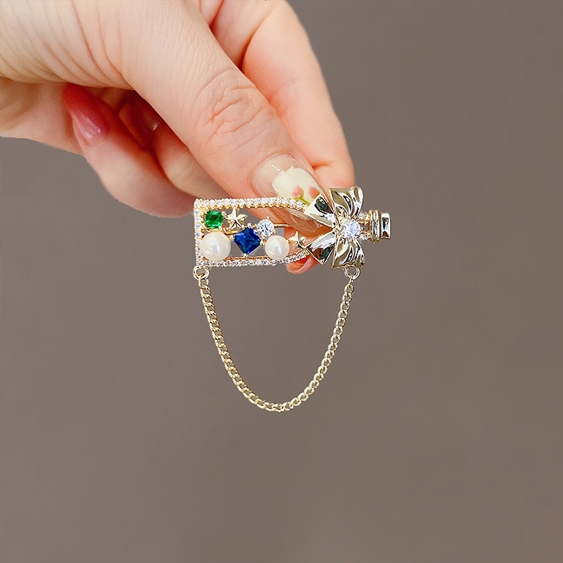 เข็มกลัด เข็มกลัดสวยๆ เข็มกลัดติดเสื้อ Brooch