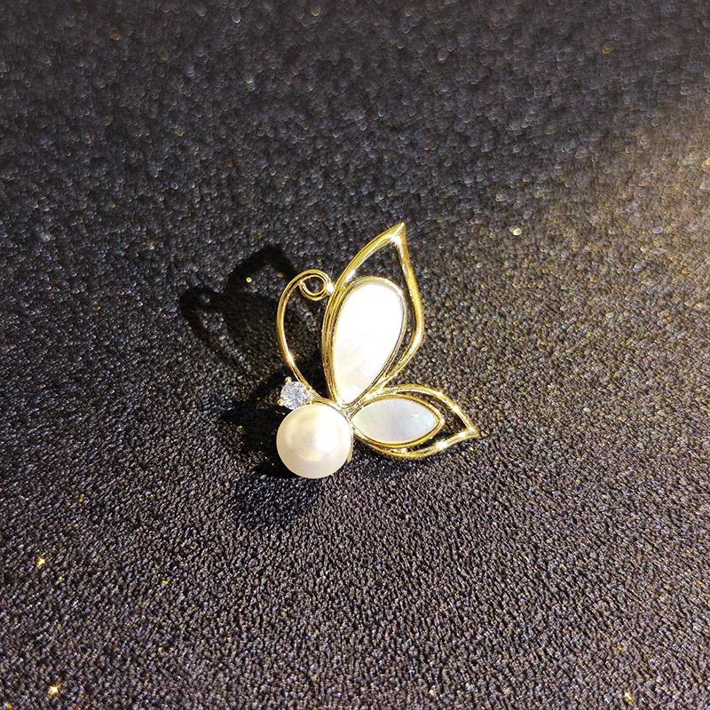 เข็มกลัด เข็มกลัดสวยๆ เข็มกลัดติดเสื้อ Brooch