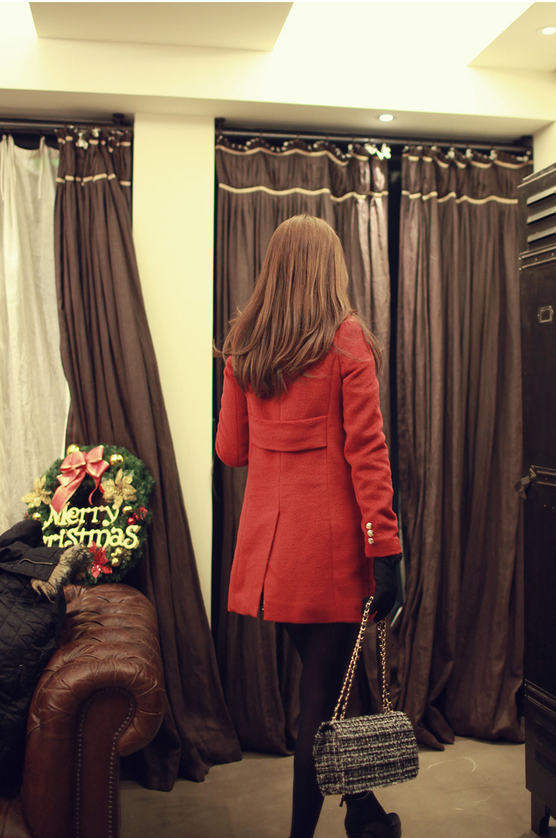 โค้ทกันหนาว สีแดง เก๋ๆ แบบสวยทรงผู้ดีมากๆ แถมขนเฟลอ (ถอดออกได้) ดูดีสุดๆ แบรนด์ RJ STORY แท้ พร้อมส่ง red