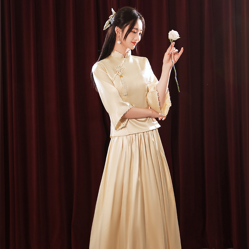ชุดราตรี ชุดราตรีสวยหรู แบบ ทันสมัย Evening dress