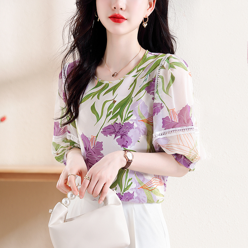 เสื้อเชิ้ตผู้หญิงแขนยาว เสื้อเชิ้ตผู้หญิงใส่ทํางาน 390 บาทต่อชิ้น ฟรีค่าจัดส่ง