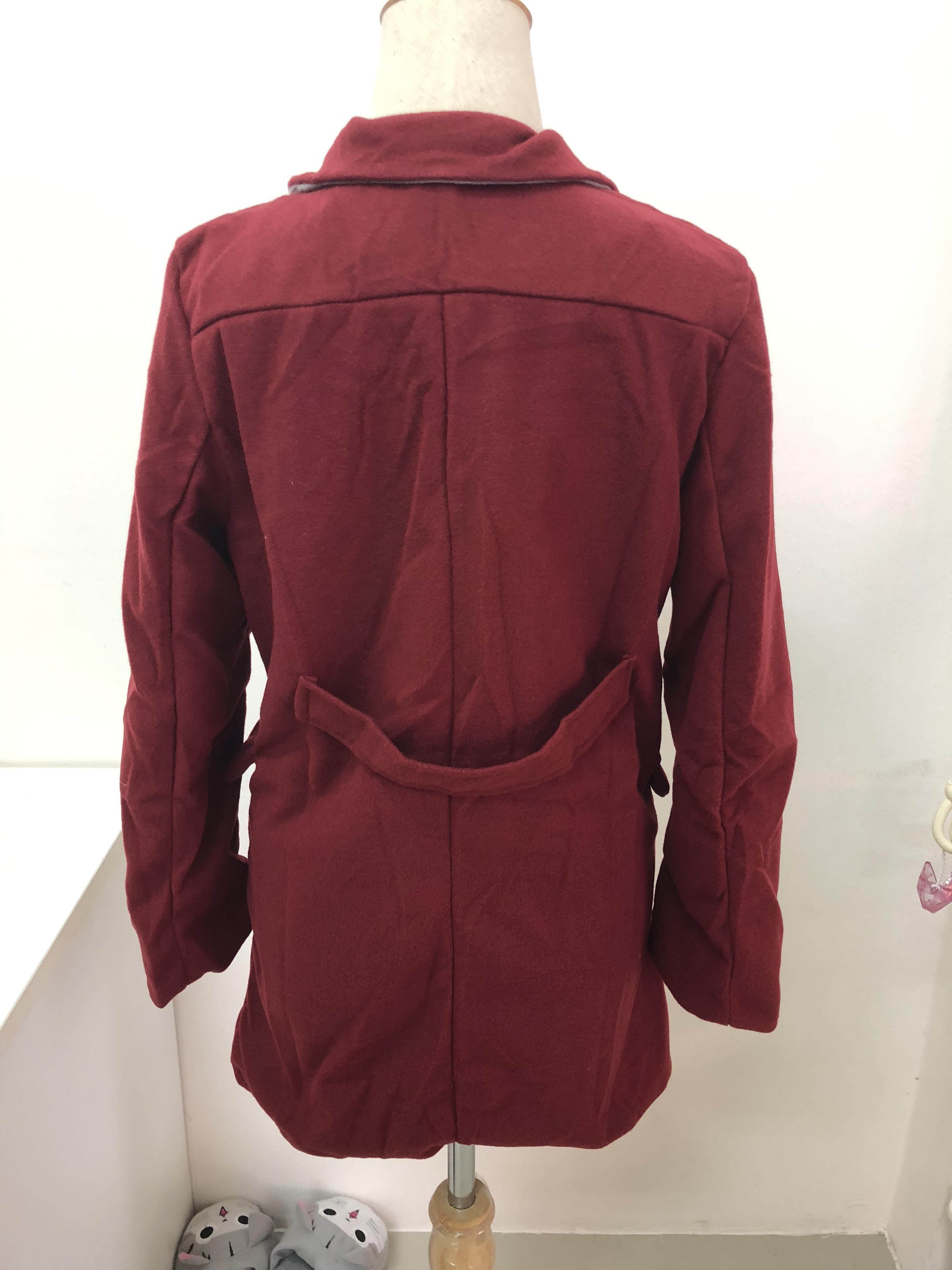 เสื้อโค้ทกันหนาว สไตล์เกาหลี ทรง Classic ผ้าสำลีเนื้อเบา ไม่หนา บุซับในกันลม สีไวน์แดง พร้อมส่ง RED WINE