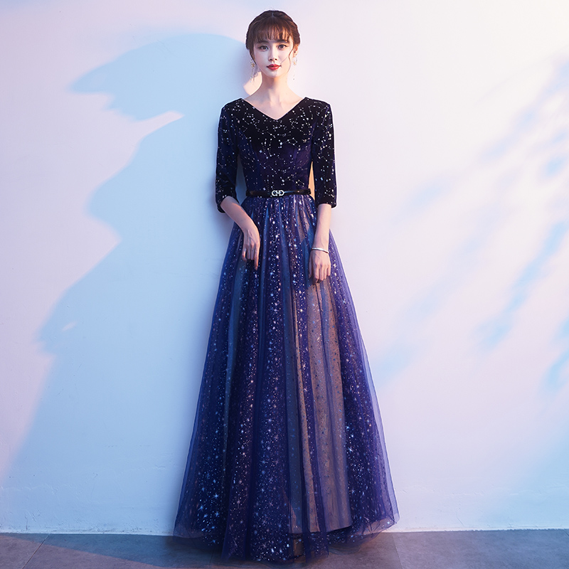 ชุดราตรี ชุดราตรีสวยหรู แบบ ทันสมัย Evening dress