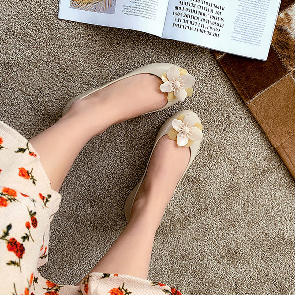 JELLY SHOES รองเท้าเจลลี่ ใส่เก๋ไม่หวั่นวันฝนฉ่ำ
