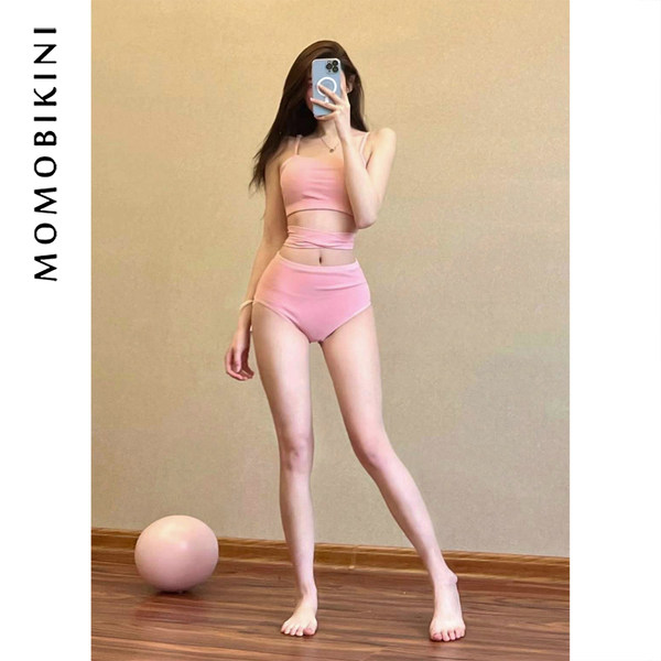 ชุดว่ายน้ำผู้หญิง ชุดว่ายน้ำน่ารัก Bikini ชุดไปทะเล