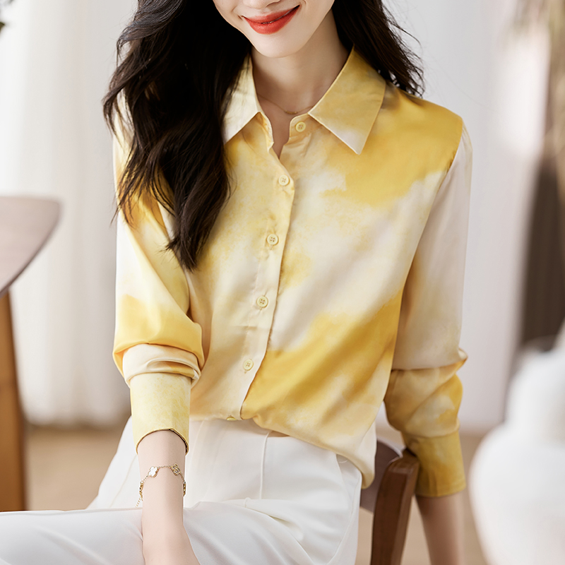 เสื้อเชิ้ตผู้หญิงแขนยาว เสื้อเชิ้ตผู้หญิงใส่ทํางาน 390 บาทต่อชิ้น ฟรีค่าจัดส่ง