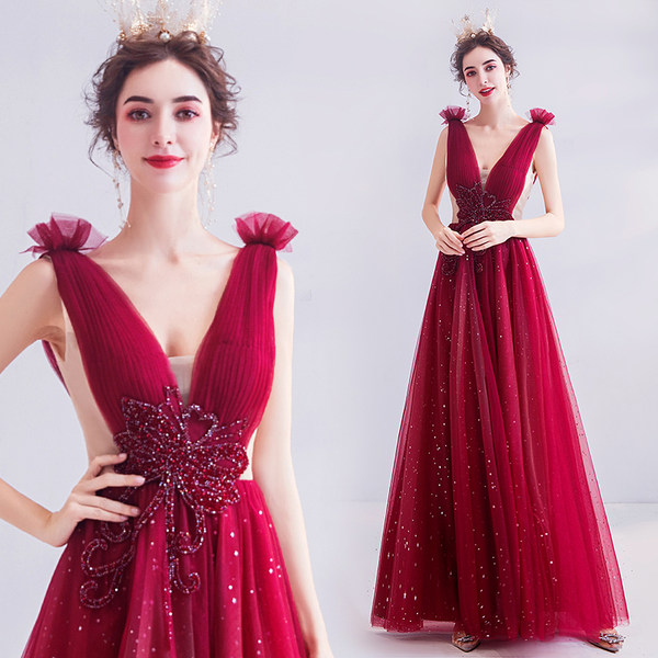ชุดราตรี ชุดออกงาน ดีไซน์หรู แบรนด์ Angel