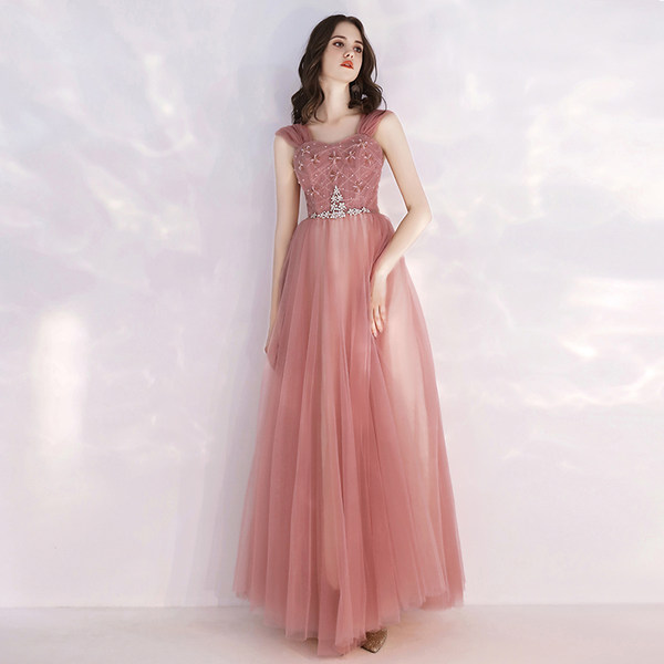 ชุดราตรี ชุดราตรีสวยหรู แบบ ทันสมัย Evening dress