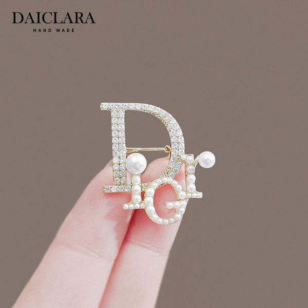 เข็มกลัด เข็มกลัดสวยๆ เข็มกลัดติดเสื้อ Brooch