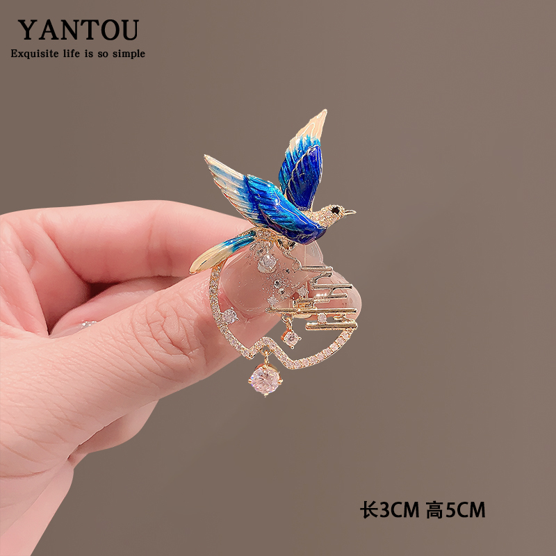 เข็มกลัด เข็มกลัดสวยๆ เข็มกลัดติดเสื้อ Brooch