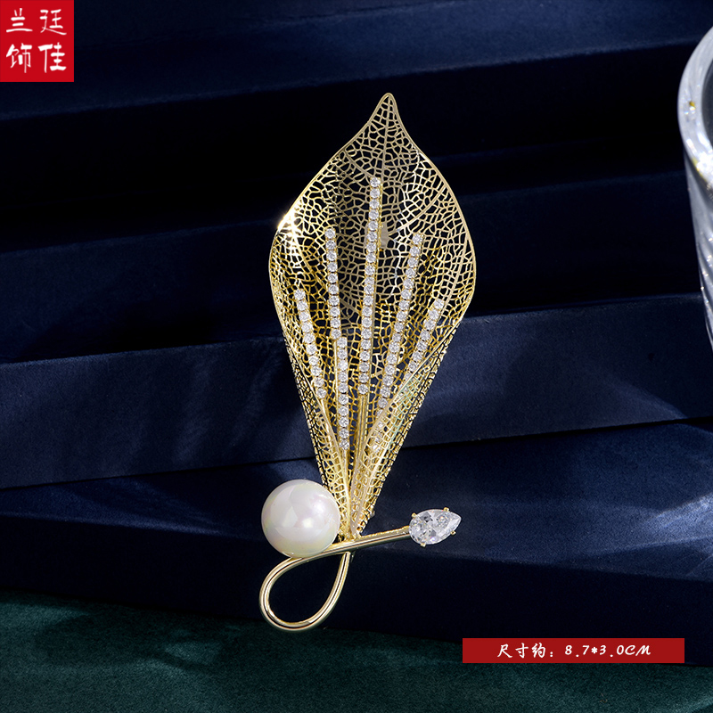เข็มกลัด เข็มกลัดสวยๆ เข็มกลัดติดเสื้อ Brooch