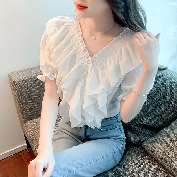 เสื้อลูกไม้สวยๆ เสื้อลูกไม้ เสื้อลูกไม้แฟชั่น BY MIRI