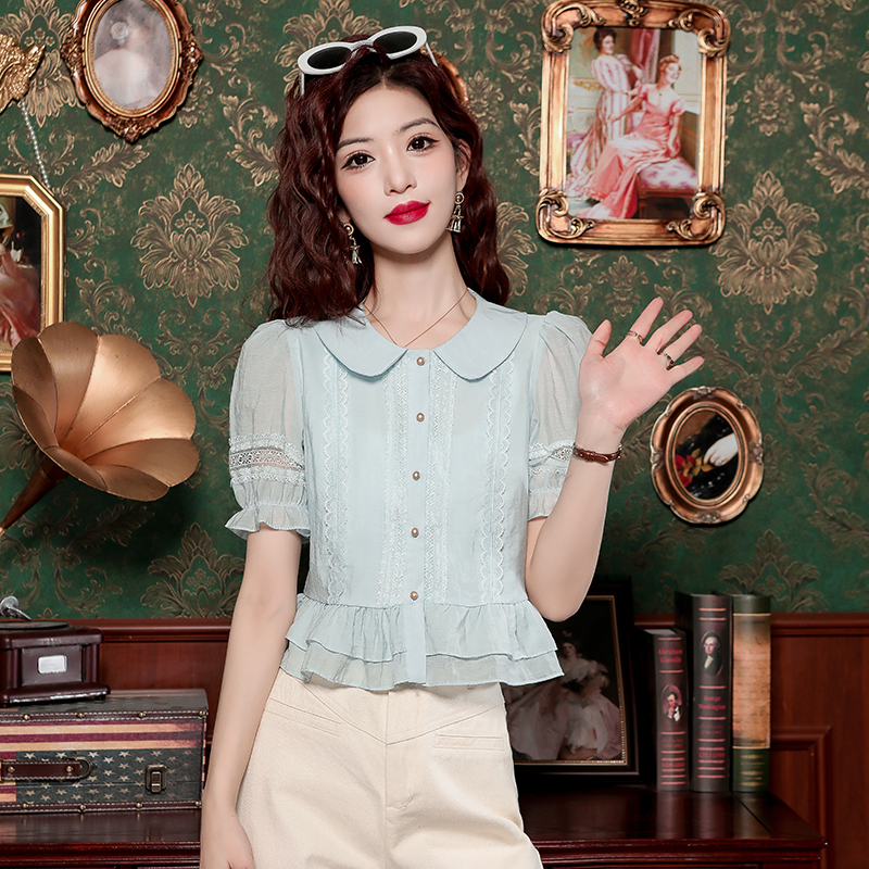 เสื้อเชิ้ตผู้หญิงใส่ทํางาน 390 บาทต่อชิ้น ฟรีค่าจัดส่ง