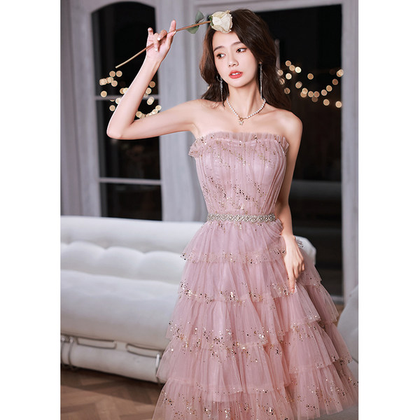 ชุดราตรี ชุดราตรีสวยหรู แบบ ทันสมัย Evening dress