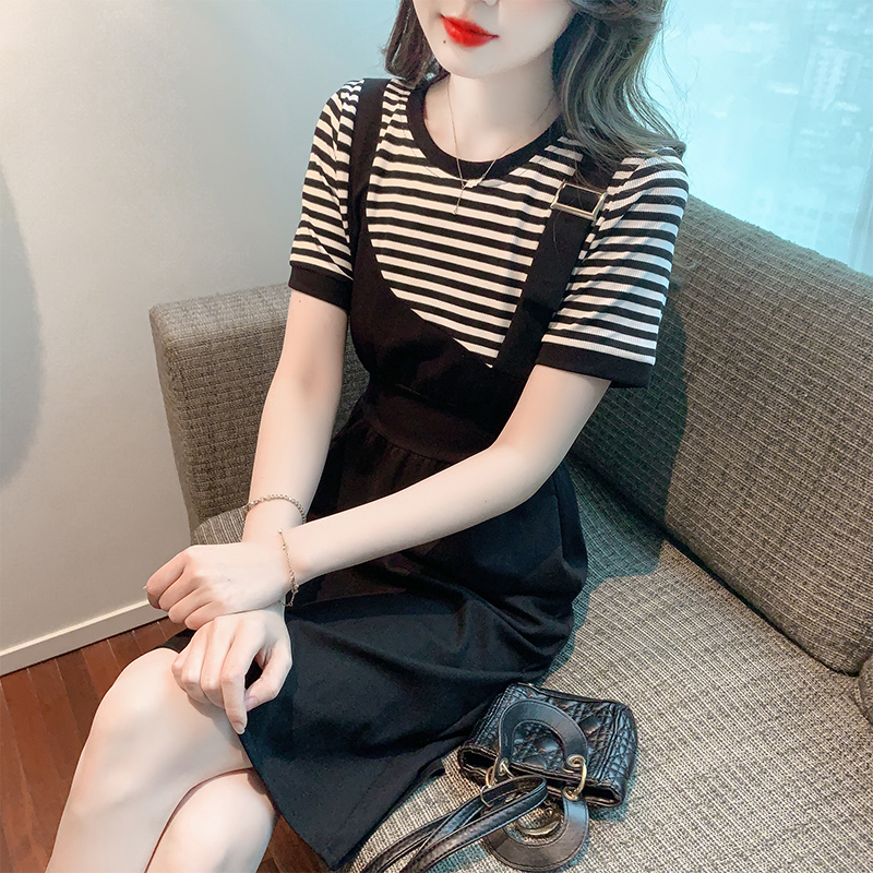 แบบชุดเดรสสวยๆ ชุดเดรสน่ารักๆสไตล์เกาหลี