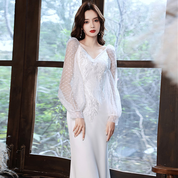 ชุดราตรี ชุดราตรีสวยหรู แบบ ทันสมัย Evening dress