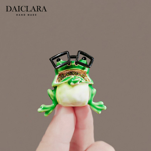 เข็มกลัด เข็มกลัดสวยๆ เข็มกลัดติดเสื้อ Brooch