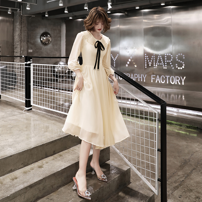 ชุดราตรี ชุดราตรีสวยหรู แบบ ทันสมัย Evening dress