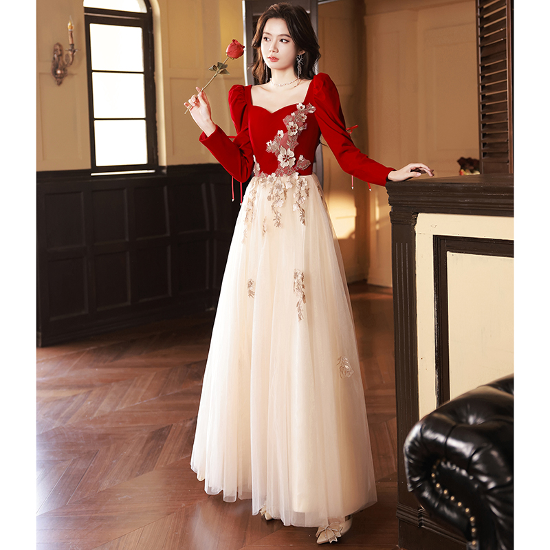 ชุดราตรี ชุดราตรีสวยหรู แบบ ทันสมัย Evening dress