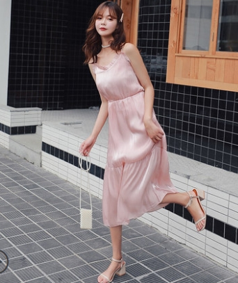 เสื้อผ้าแฟชั่น ชุดราคาถูกน่ารักสำหรับผู้หญิง ส่งฟรีEMS