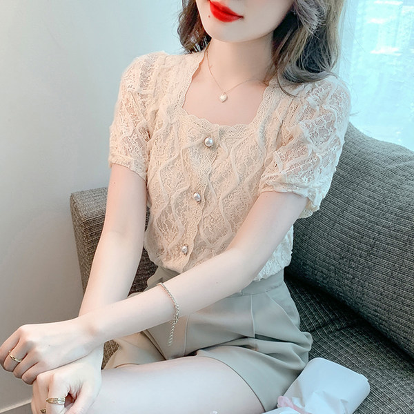 เสื้อลูกไม้ แขนสั้น