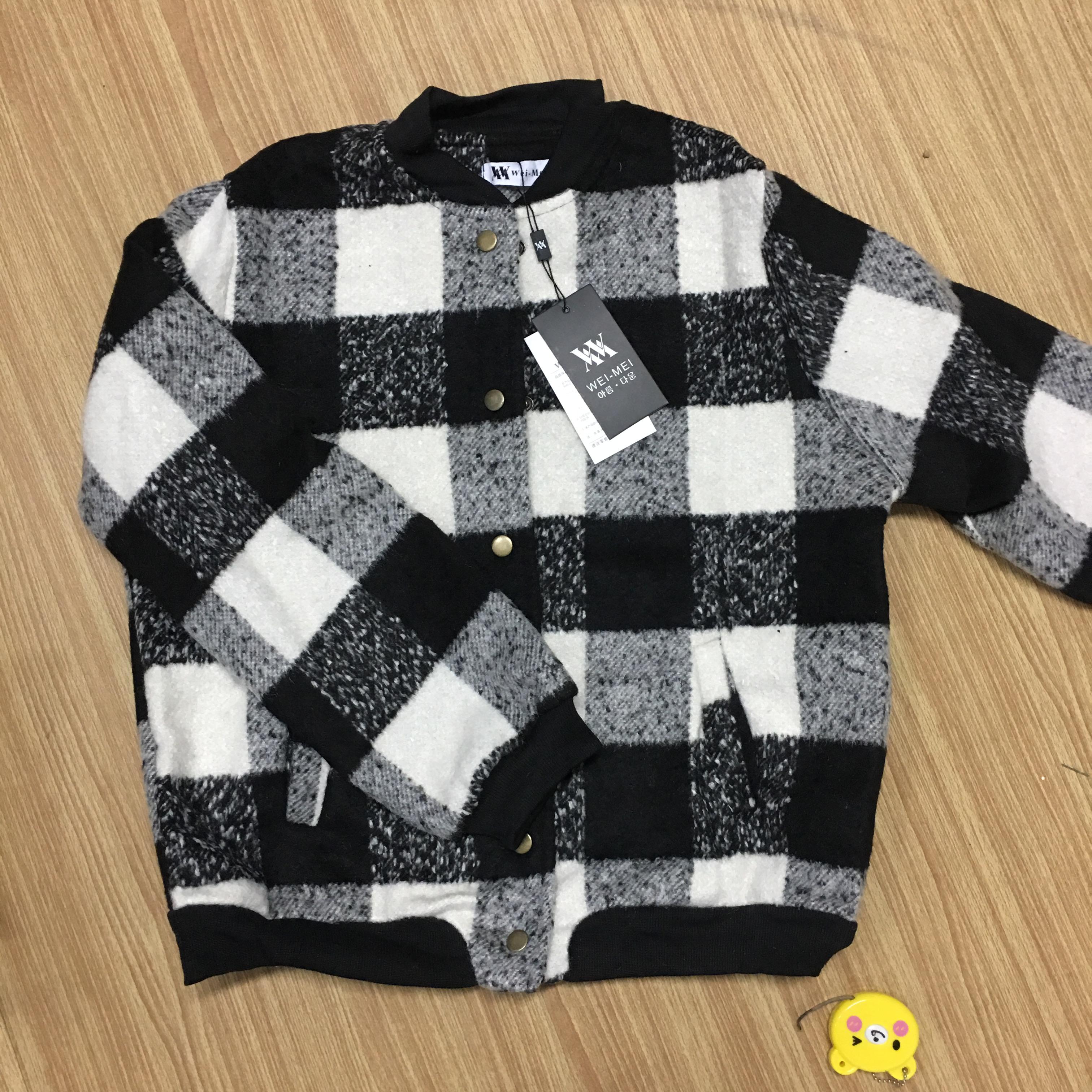เสื้อโค้ทกันหนาว ลายสก๊อต ทรงสั้น น่ารัก บุซับในกันลม พร้อมส่งค่า same pic