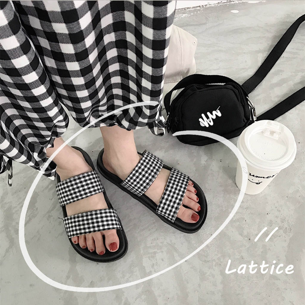 รองเท้าแตะผู้หญิง ใส่ในบ้าน By.Thin strips