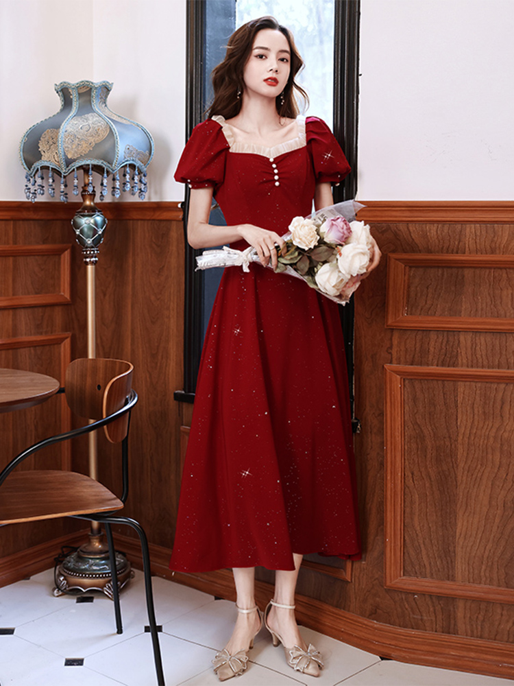 ชุดราตรี ชุดราตรีสวยหรู แบบ ทันสมัย Evening dress