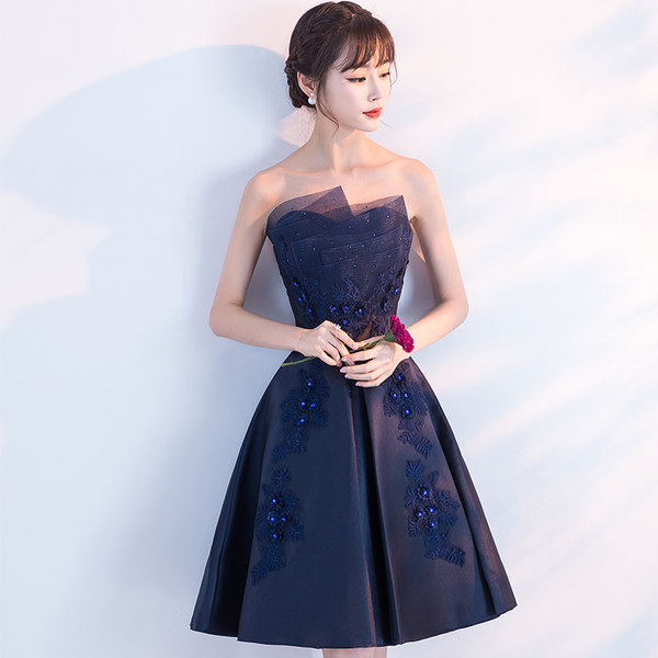 ชุดราตรี ชุดราตรีสวยหรู แบบ ทันสมัย Evening dress
