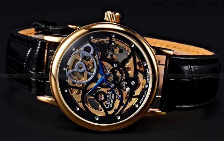 นาฬิกาโชว์กลไก นาฬิกาข้อมือเปลือย Mechanical watch นาฬิกาข้อมือผู้ชาย แบบโชว์กลไก สายหนังสีดำ หน้าปัดดำ ตัดด้วยเข็มสีน้ำเงิน 98801