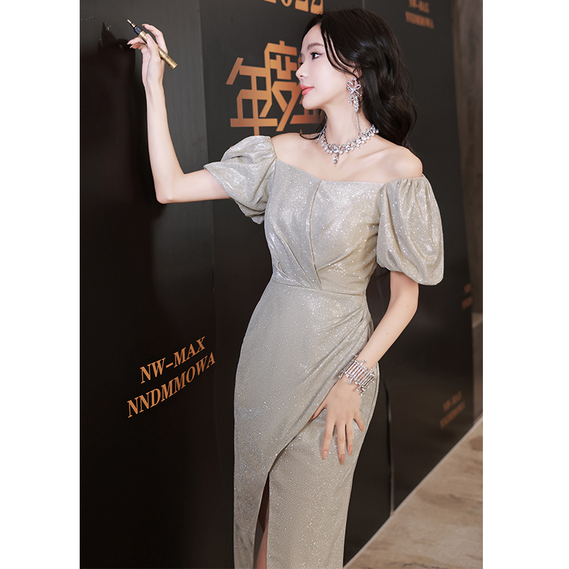 ชุดราตรี ชุดราตรีสวยหรู แบบ ทันสมัย Evening dress