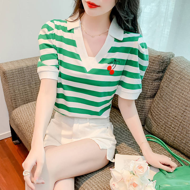 เสื้อยืดวัยรุ่นน่ารักๆ เสื้อวัยรุ่นแขนสั้น เสื้อผ้าวัยรุ่นเกาหลี แบรนด์ Wiyike