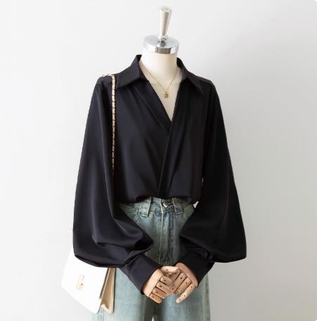 เสื้อสีดำสุภาพ เรียบหรู ดูดี เหมาะกับทุกโอกาส | เสื้อผู้หญิงสุภาพ